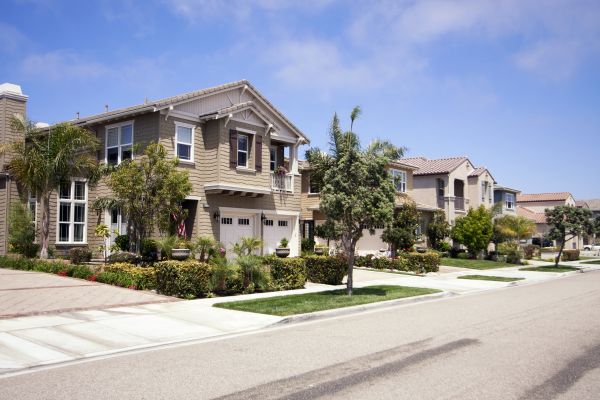 Neighborhood Landscaping in Littleton
